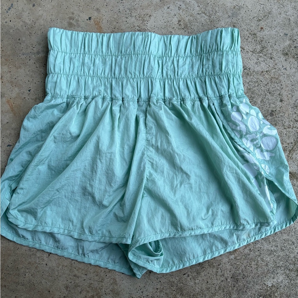 Free People The way home shorts Size Small